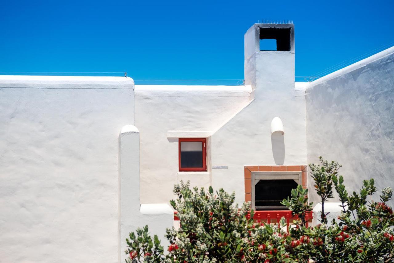 Hotel Club Mykonos Langebaan Extérieur photo